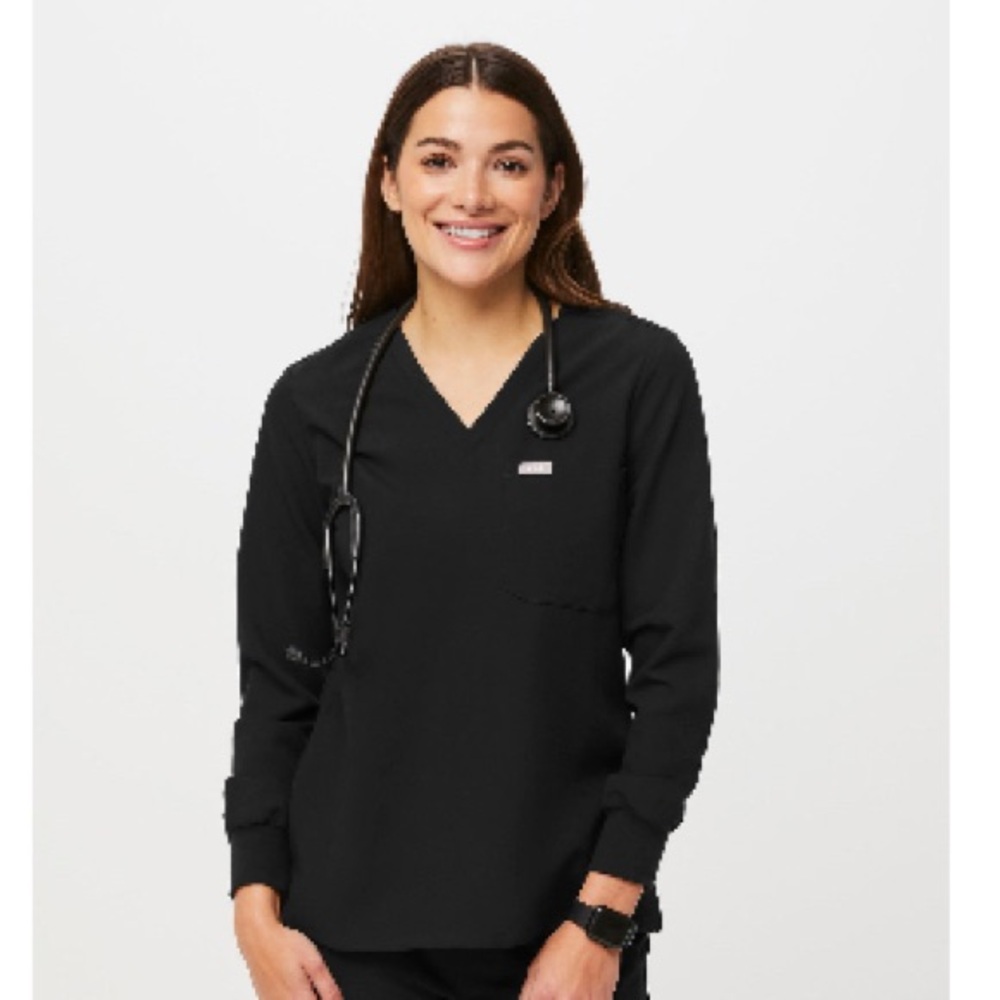 FIGS Long sleeve scrub set